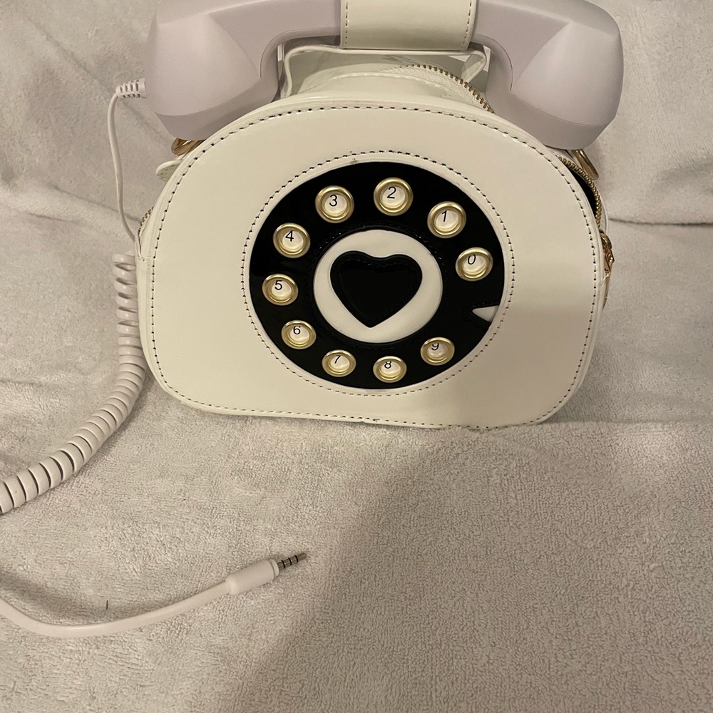 Telephone Novelty purse.